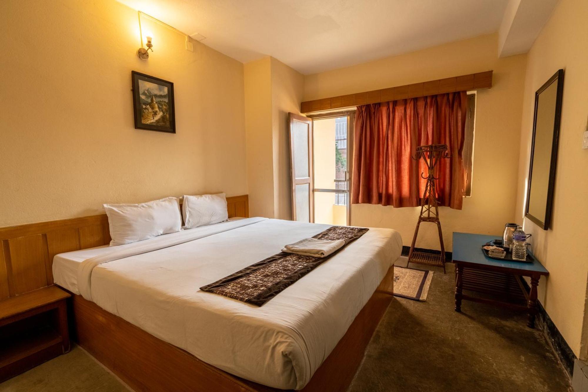 Hotel Nana Kathmandu Exterior foto