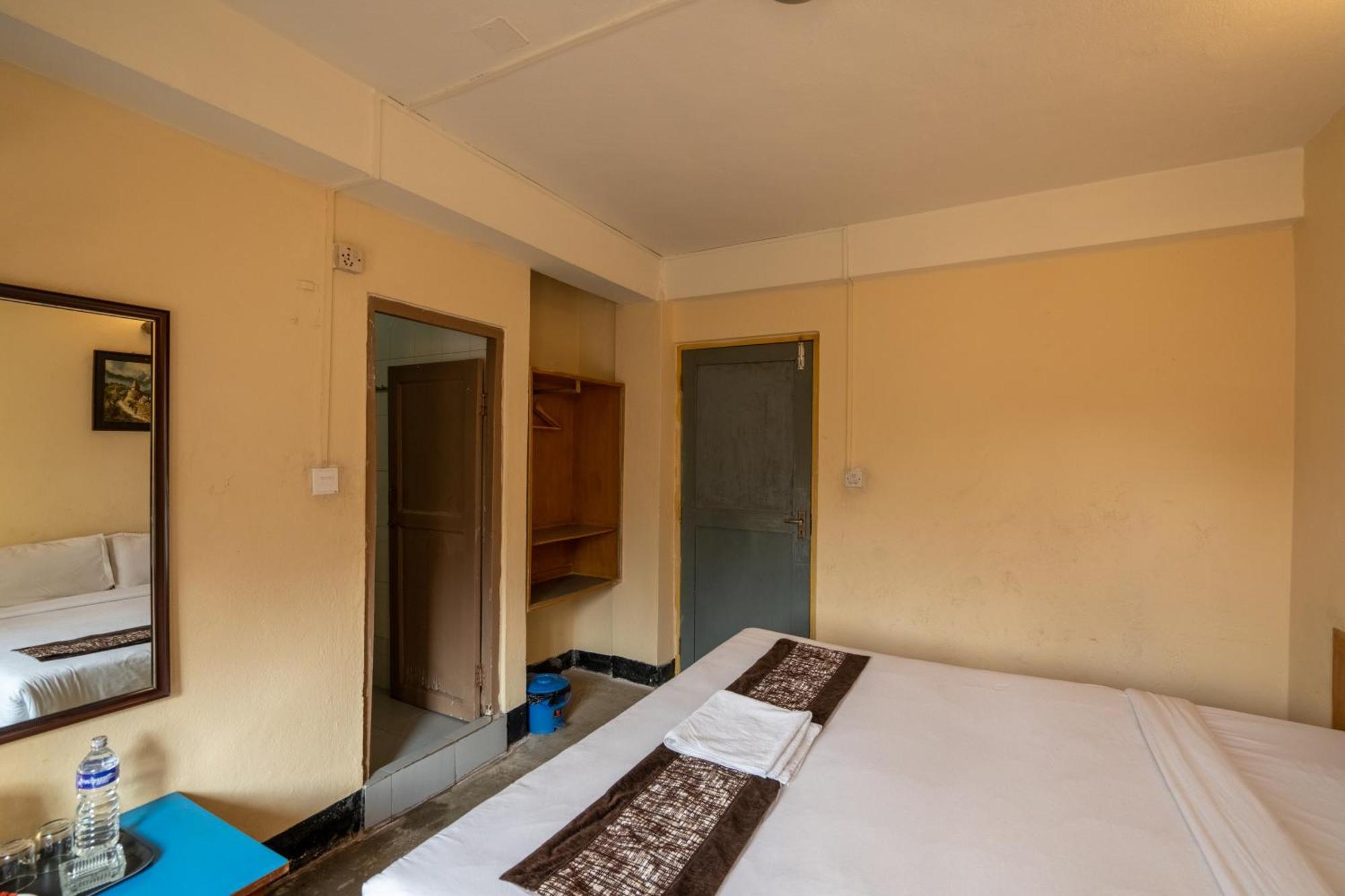 Hotel Nana Kathmandu Exterior foto