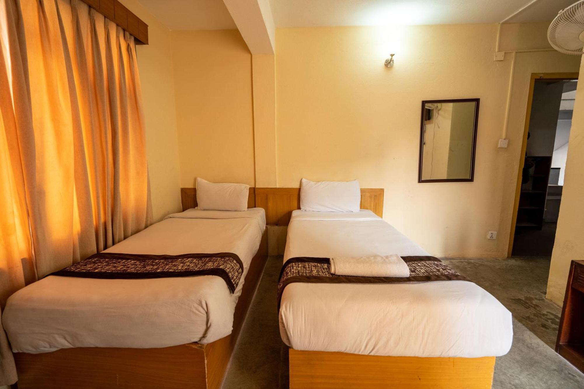 Hotel Nana Kathmandu Exterior foto