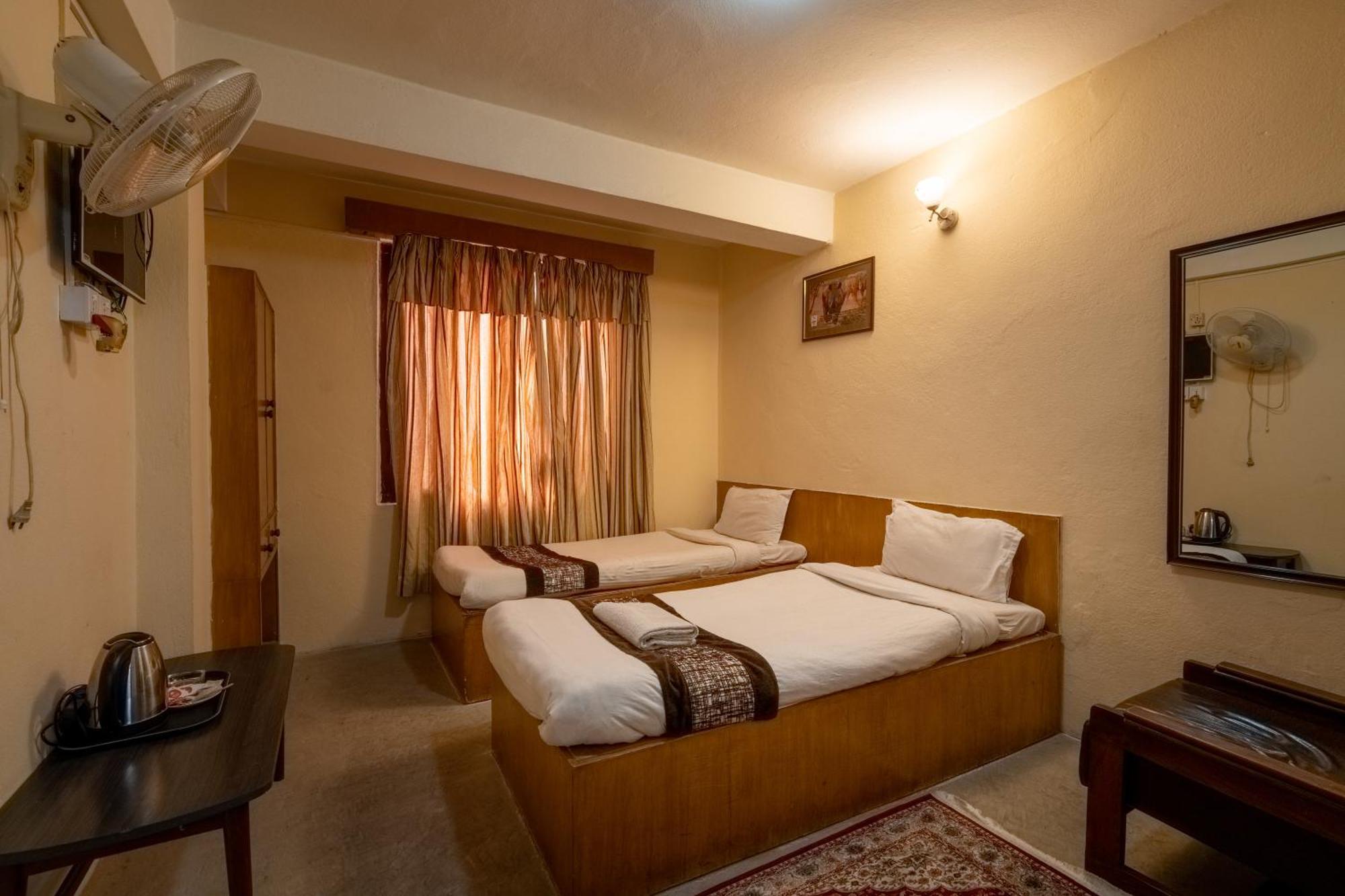 Hotel Nana Kathmandu Exterior foto